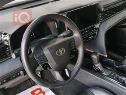 تۆیۆتا کامری